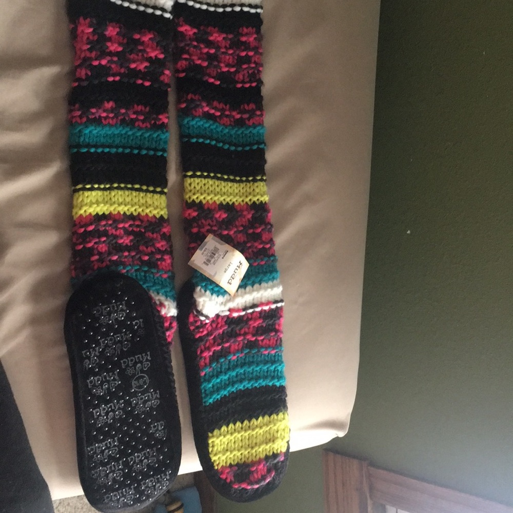 Slippers - Picture 1 of 4